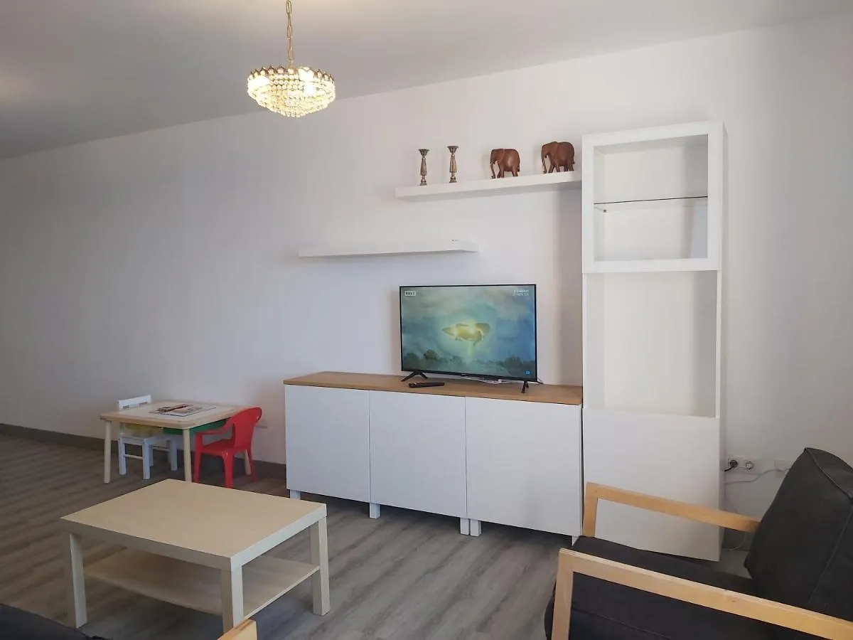 Piso, Recien Reformado, Garaje, Playa Cerca Apartment Radazul