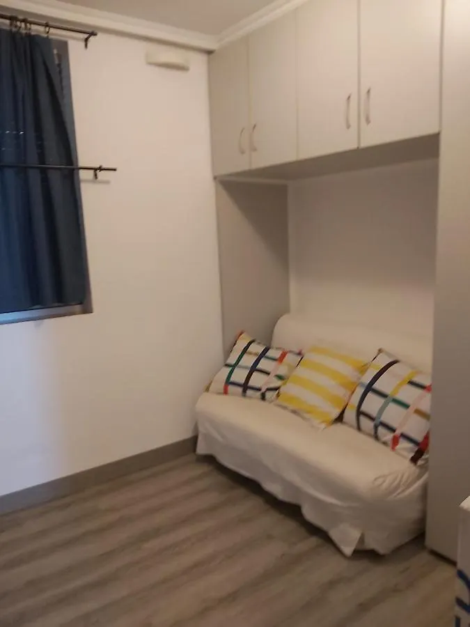 Piso, recién reformado, con garaje, playa Appartamento Radazul 0*,